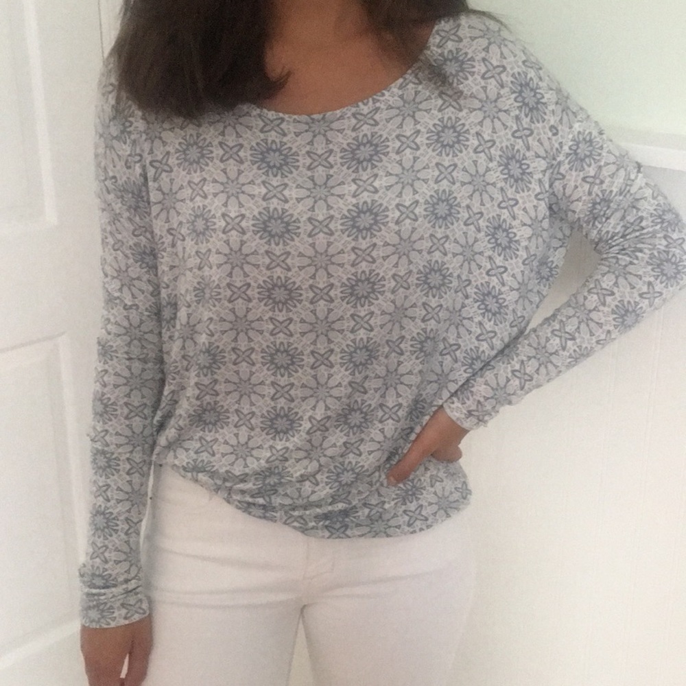 Long sleeve top